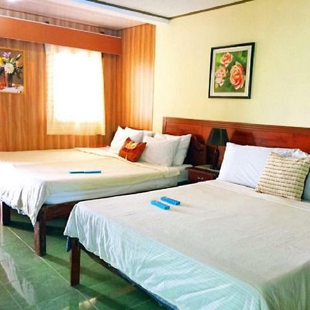 Four Seasons Seaview Hotel El Nido Exterior photo
