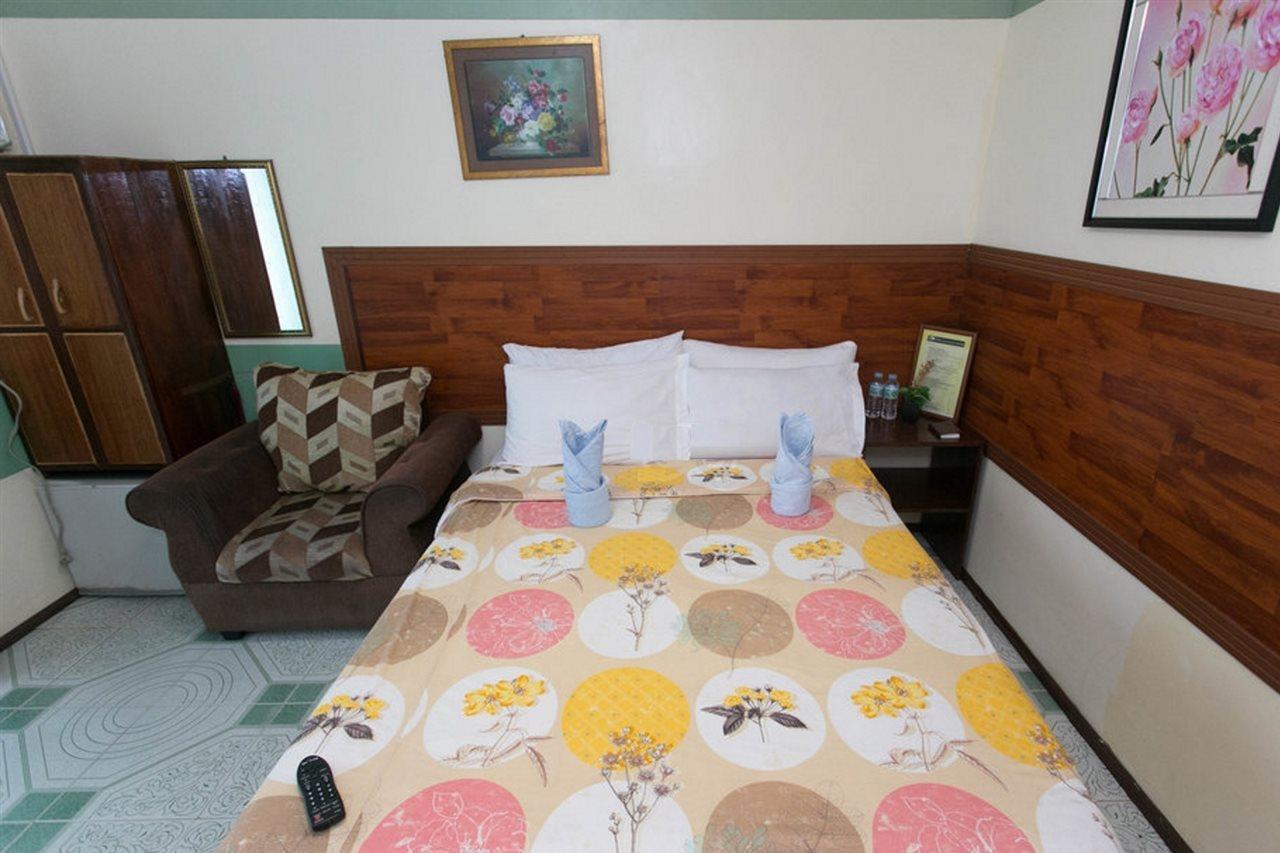 Four Seasons Seaview Hotel El Nido Exterior photo