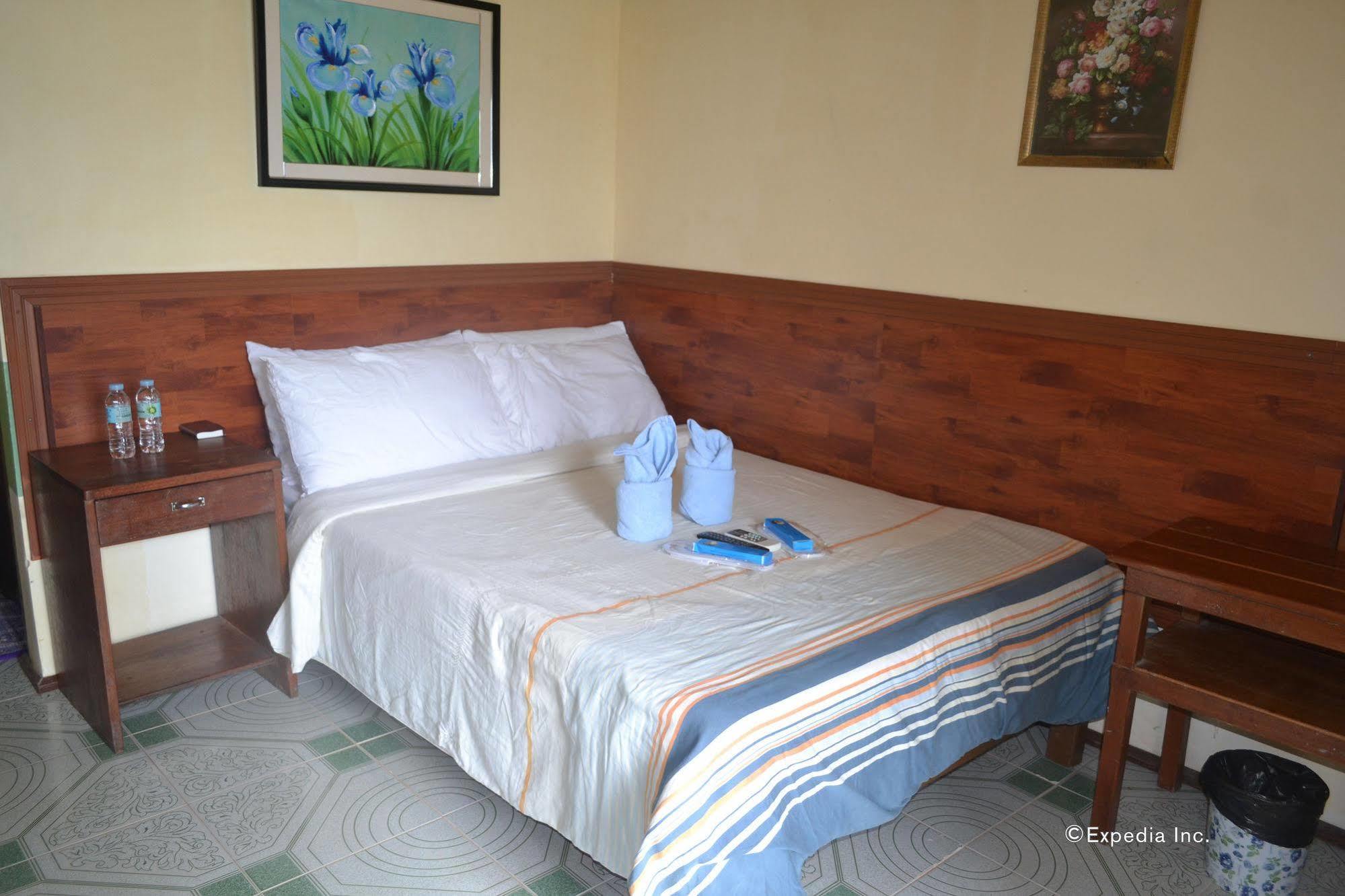 Four Seasons Seaview Hotel El Nido Exterior photo